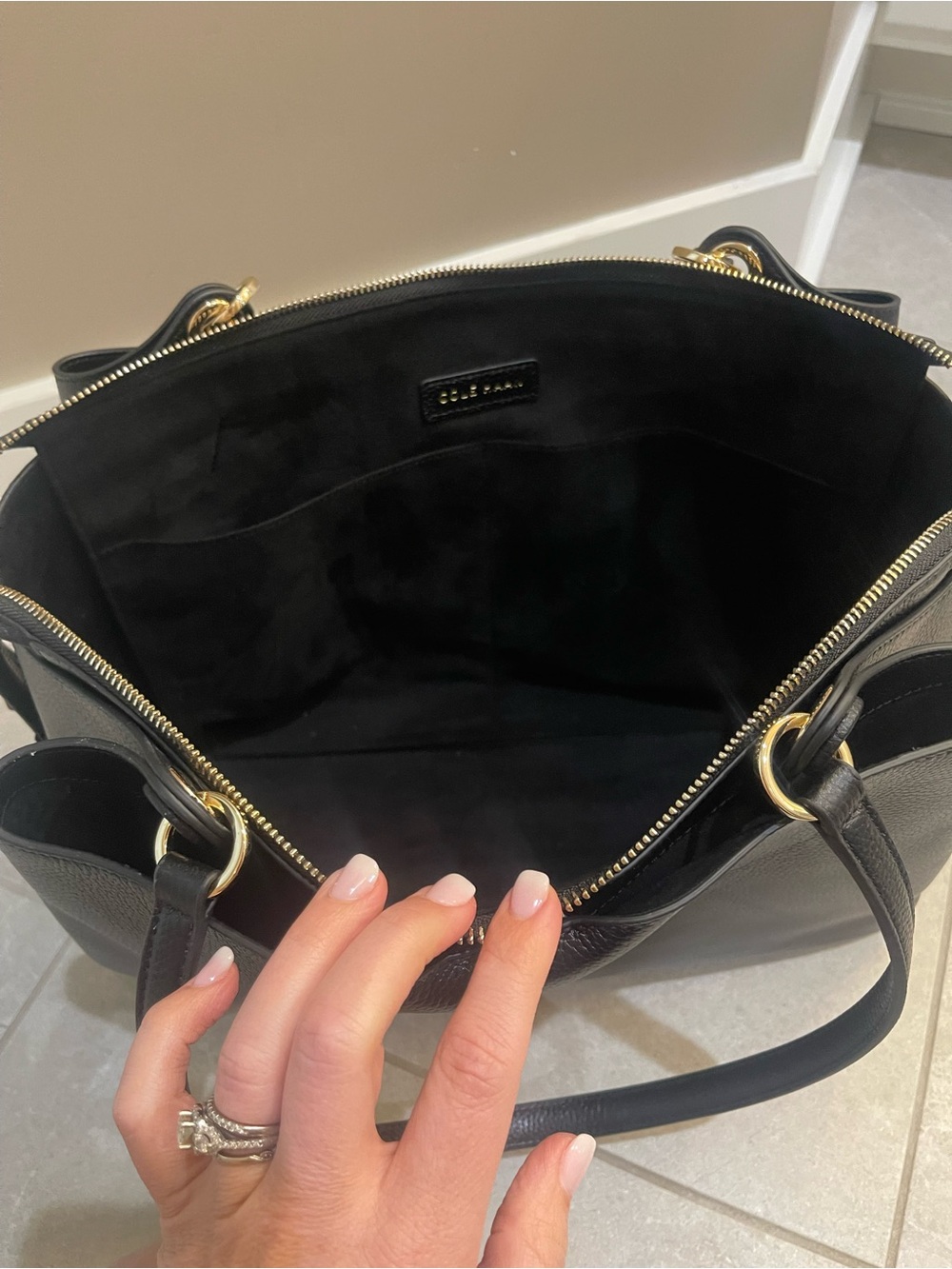 Cole HAAN Black Leather Tote Bag with Gold Hardware - Picture 6 of 7